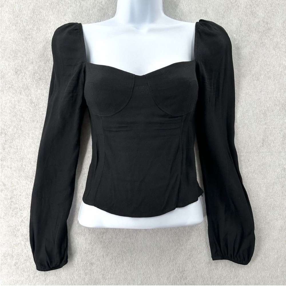Reign Top - Picture 4 of 5